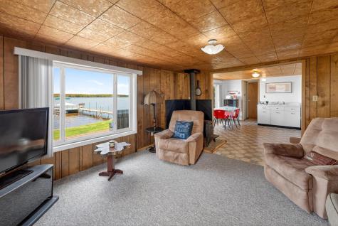 30566 Lake Eleven Drive Sandstone MN 55072