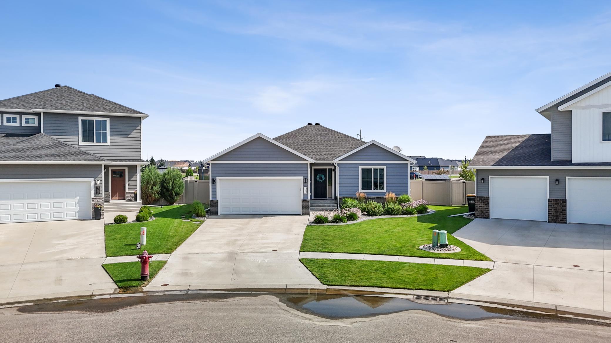 909 Ashley Drive W West Fargo ND 58078