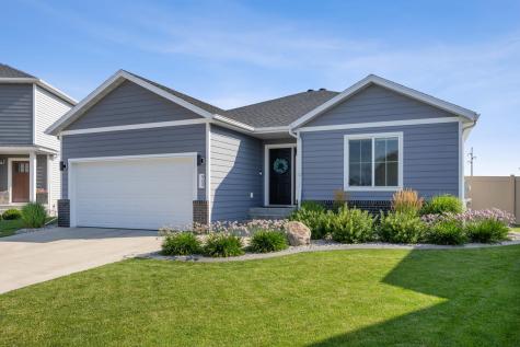 909 Ashley Drive W West Fargo ND 58078