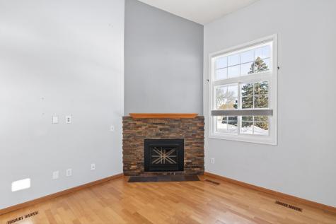15522 Garnet Way Apple Valley MN 55124