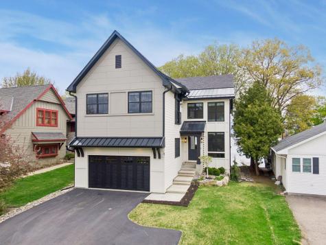 165 Mound Avenue Excelsior MN 55331
