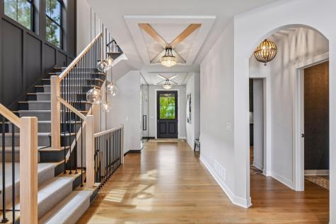165 Mound Avenue Excelsior MN 55331