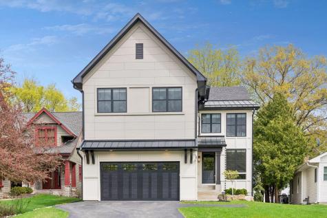 165 Mound Avenue Excelsior MN 55331