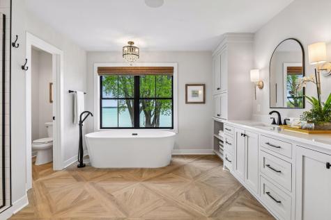 165 Mound Avenue Excelsior MN 55331