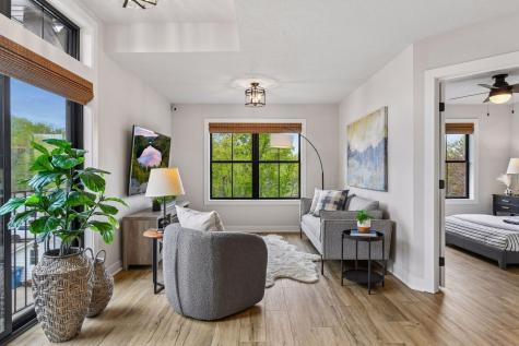 165 Mound Avenue Excelsior MN 55331