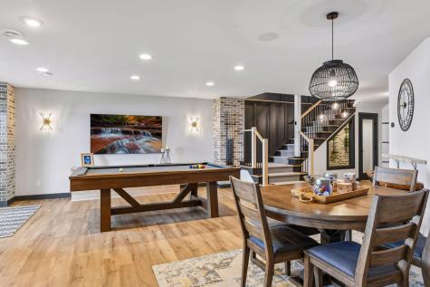 165 Mound Avenue Excelsior MN 55331