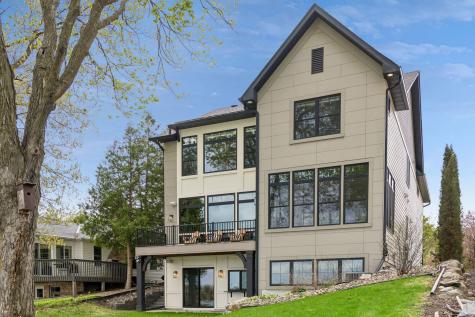 165 Mound Avenue Excelsior MN 55331