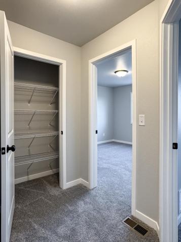 3252 36th Avenue S Moorhead MN 56560