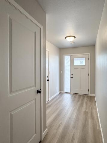 3252 36th Avenue S Moorhead MN 56560