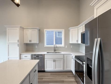 3252 36th Avenue S Moorhead MN 56560