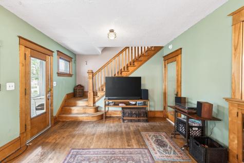 1363 Thomas Avenue Saint Paul MN 55104