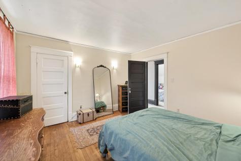 1363 Thomas Avenue Saint Paul MN 55104