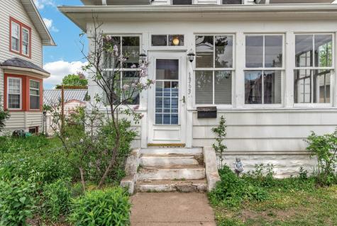 1363 Thomas Avenue Saint Paul MN 55104
