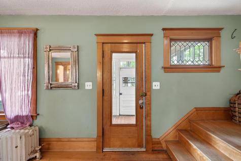 1363 Thomas Avenue Saint Paul MN 55104