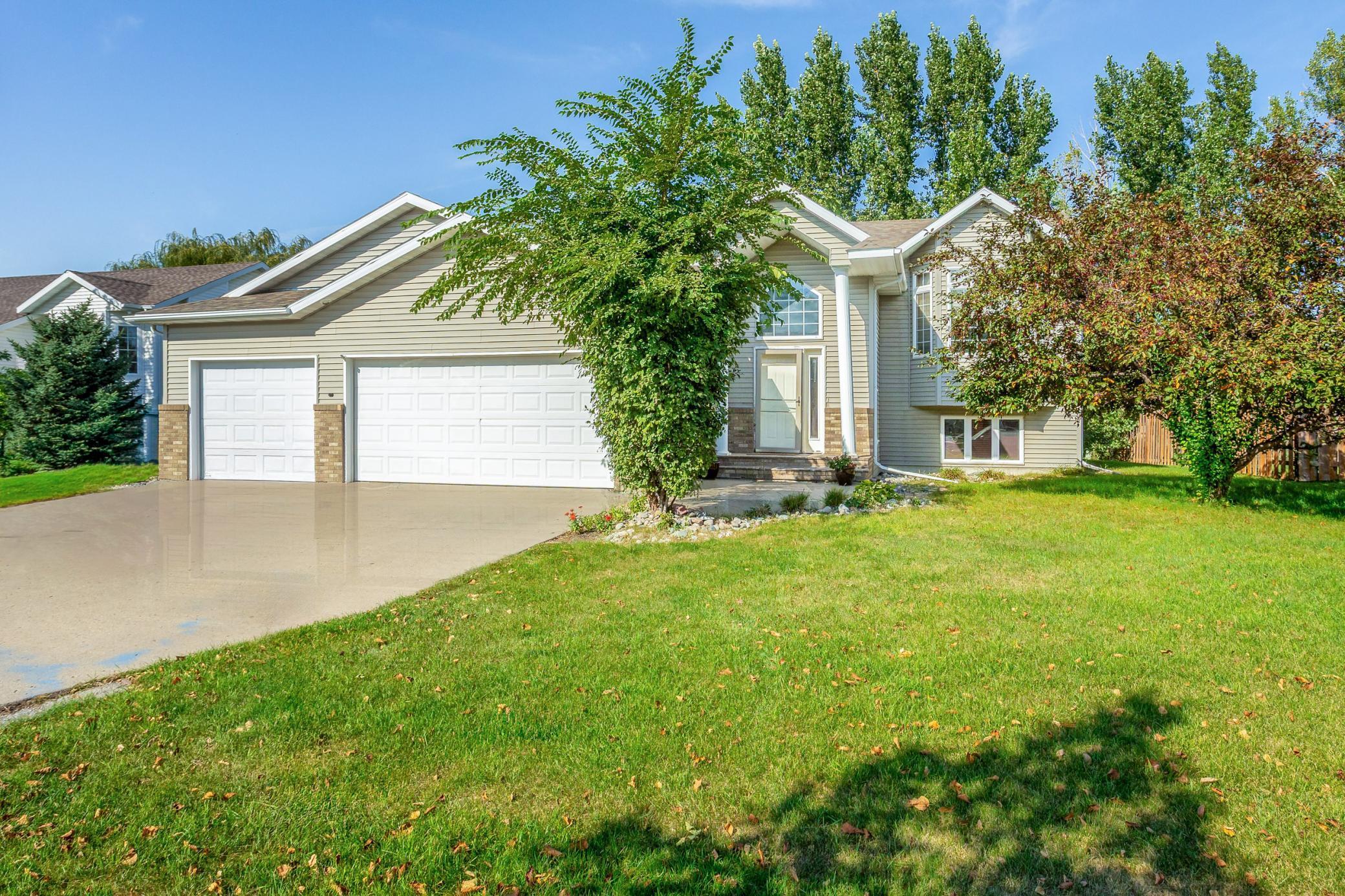 3441 42nd Avenue S Fargo ND 58104