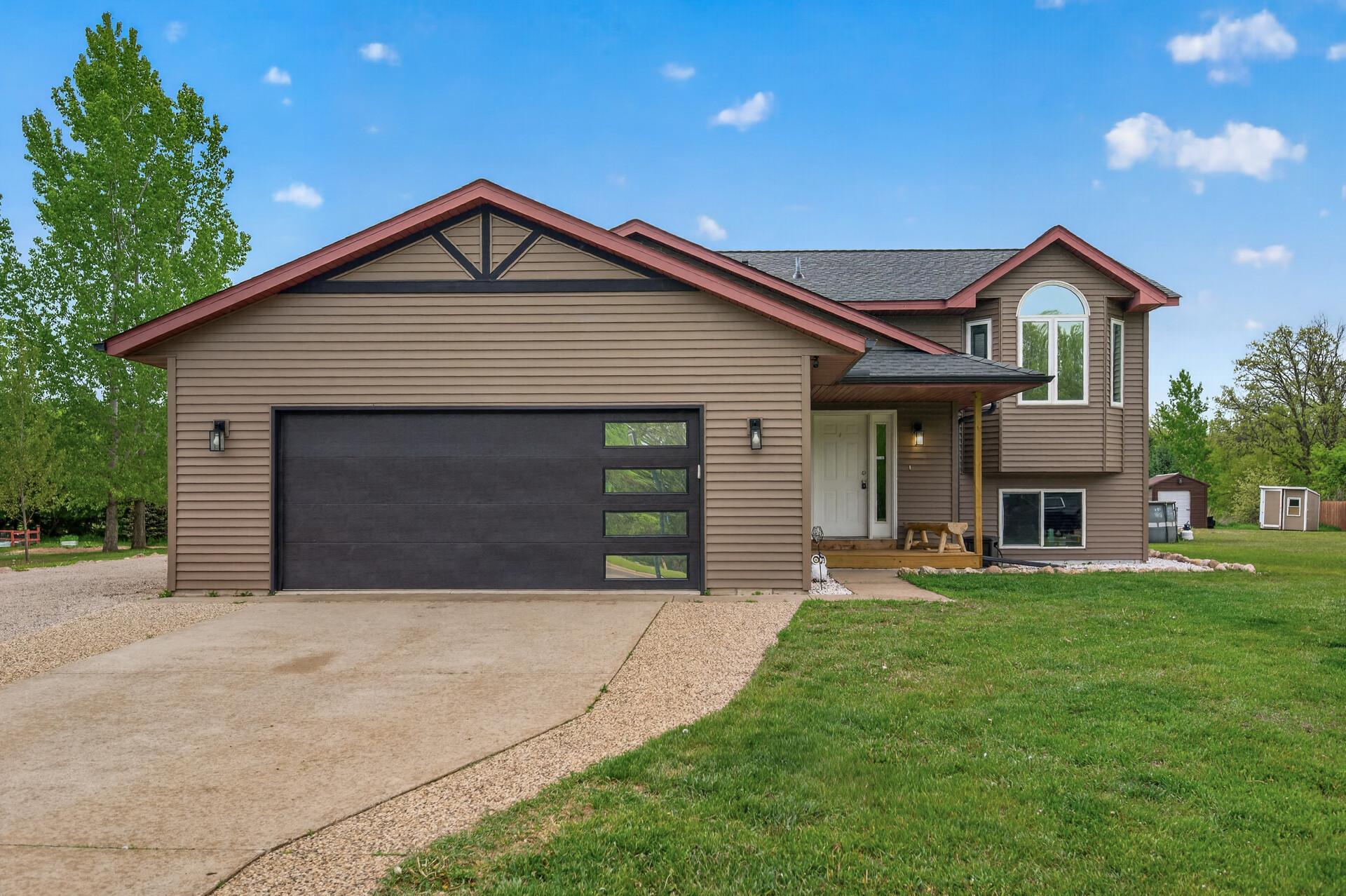 14216 314th Avenue NW Princeton MN 55371