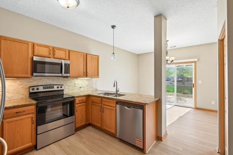 660 Kingfisher Lane Woodbury MN 55125