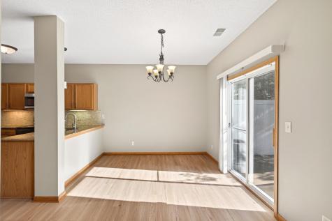 660 Kingfisher Lane Woodbury MN 55125