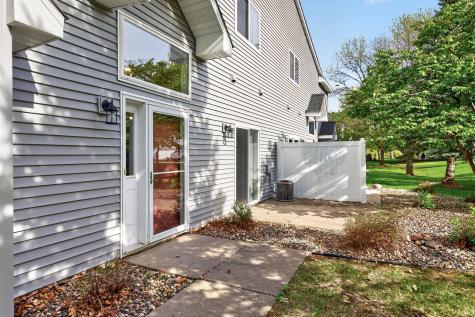 660 Kingfisher Lane Woodbury MN 55125