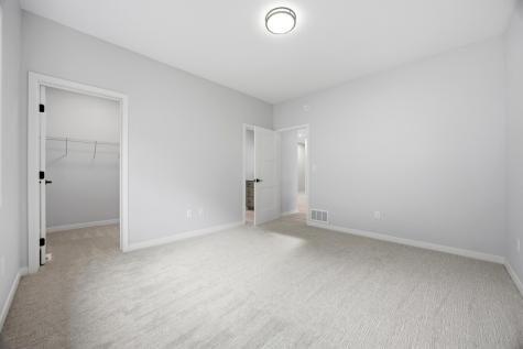 109 Annies Way Mapleton ND 58059