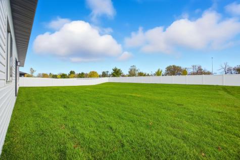 109 Annies Way Mapleton ND 58059