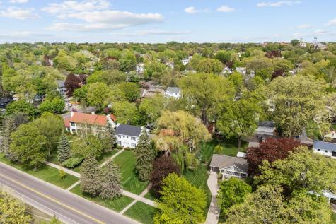 504 Mississippi River Boulevard S Saint Paul MN 55116