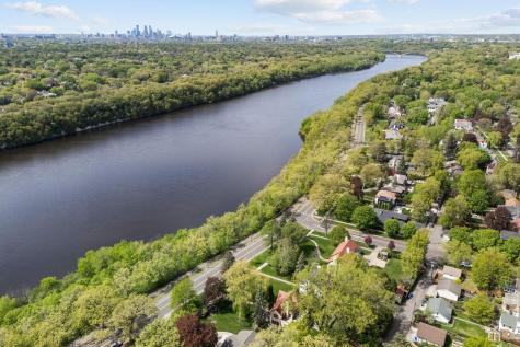 504 Mississippi River Boulevard S Saint Paul MN 55116