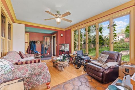 504 Mississippi River Boulevard S Saint Paul MN 55116