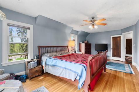 504 Mississippi River Boulevard S Saint Paul MN 55116