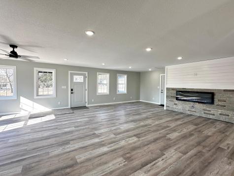 501 Maple Lane Spring Valley MN 55975