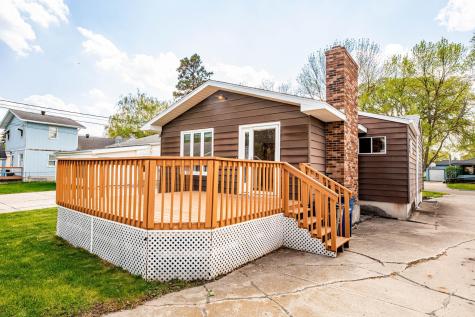 822 16th Street N Moorhead MN 56560