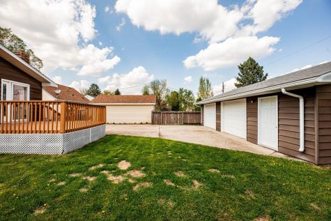822 16th Street N Moorhead MN 56560