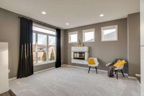 657 Westminster Drive Moorhead MN 56560