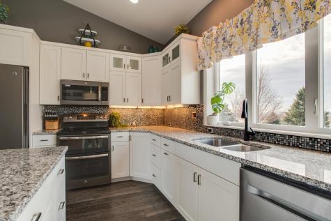 657 Westminster Drive Moorhead MN 56560