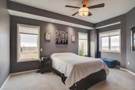 657 Westminster Drive Moorhead MN 56560