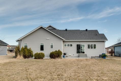 657 Westminster Drive Moorhead MN 56560
