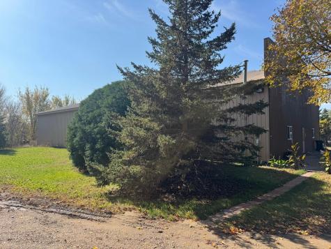 29633 390th Street Le Sueur MN 56058