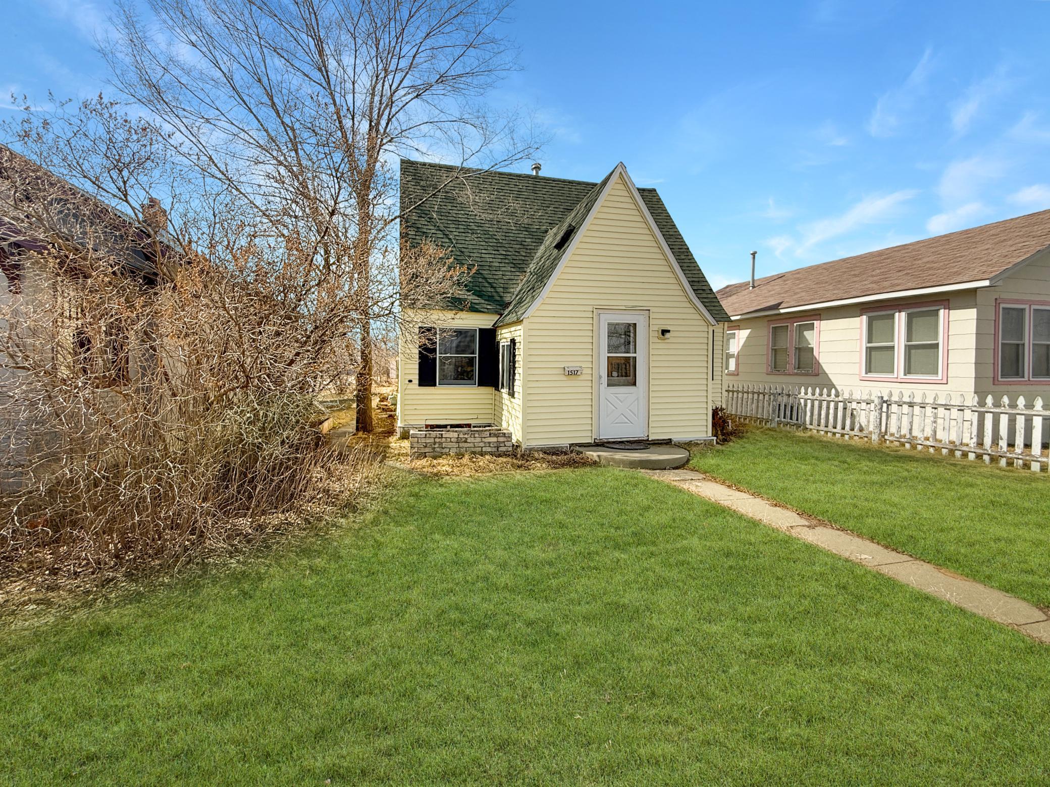 1517 Minnesota Avenue NW Bemidji MN 56601