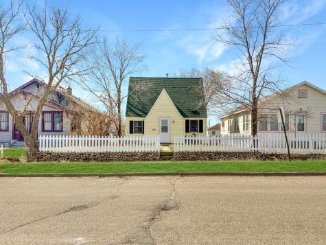 1517 Minnesota Avenue NW Bemidji MN 56601