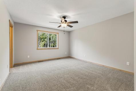 L7 B2 138th Street Princeton MN 55371