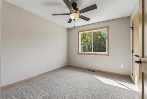 L7 B2 138th Street Princeton MN 55371