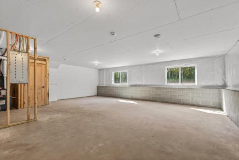 L7 B2 138th Street Princeton MN 55371