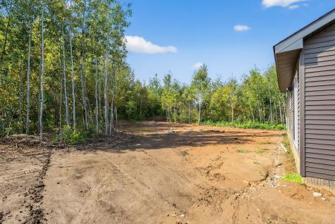 L7 B2 138th Street Princeton MN 55371