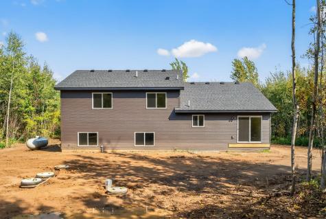 L7 B2 138th Street Princeton MN 55371