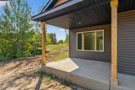 L7 B2 138th Street Princeton MN 55371