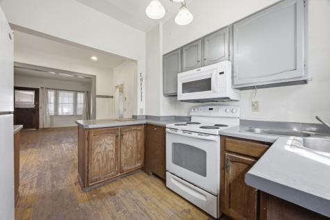 512 10th Street N Moorhead MN 56560