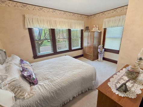 210 E Ciro Street Truman MN 56088
