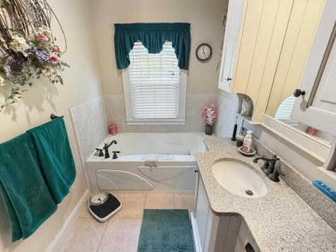 210 E Ciro Street Truman MN 56088