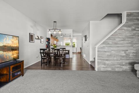 1773 Grove Drive Shakopee MN 55379