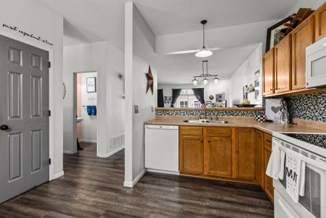 1773 Grove Drive Shakopee MN 55379